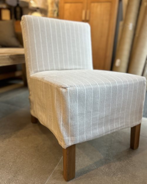 Gardenia con funda lino rayas beige